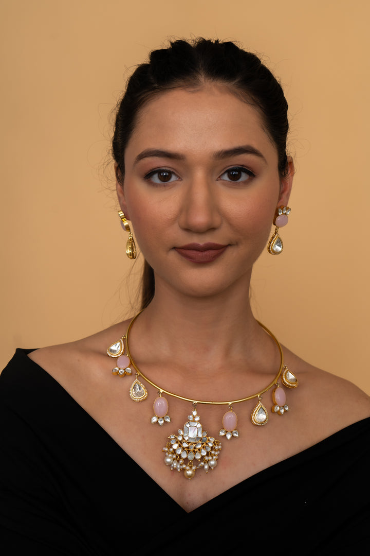 TULIP EARRING