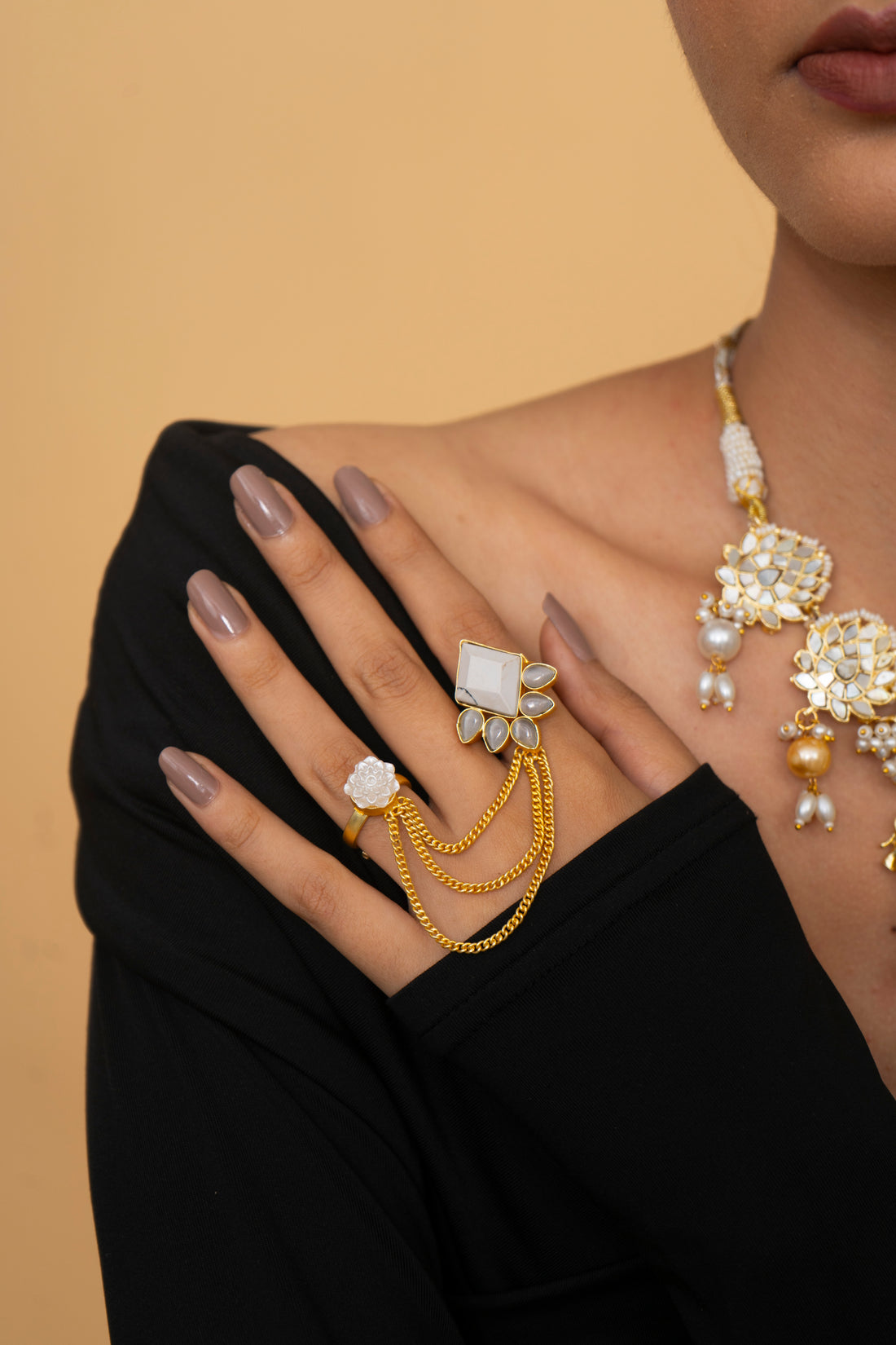 RUYA CHAIN RING