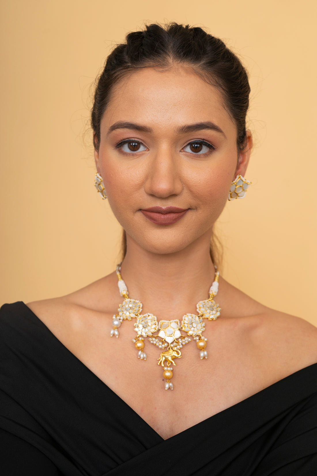 CHAAND NECKLACE SET