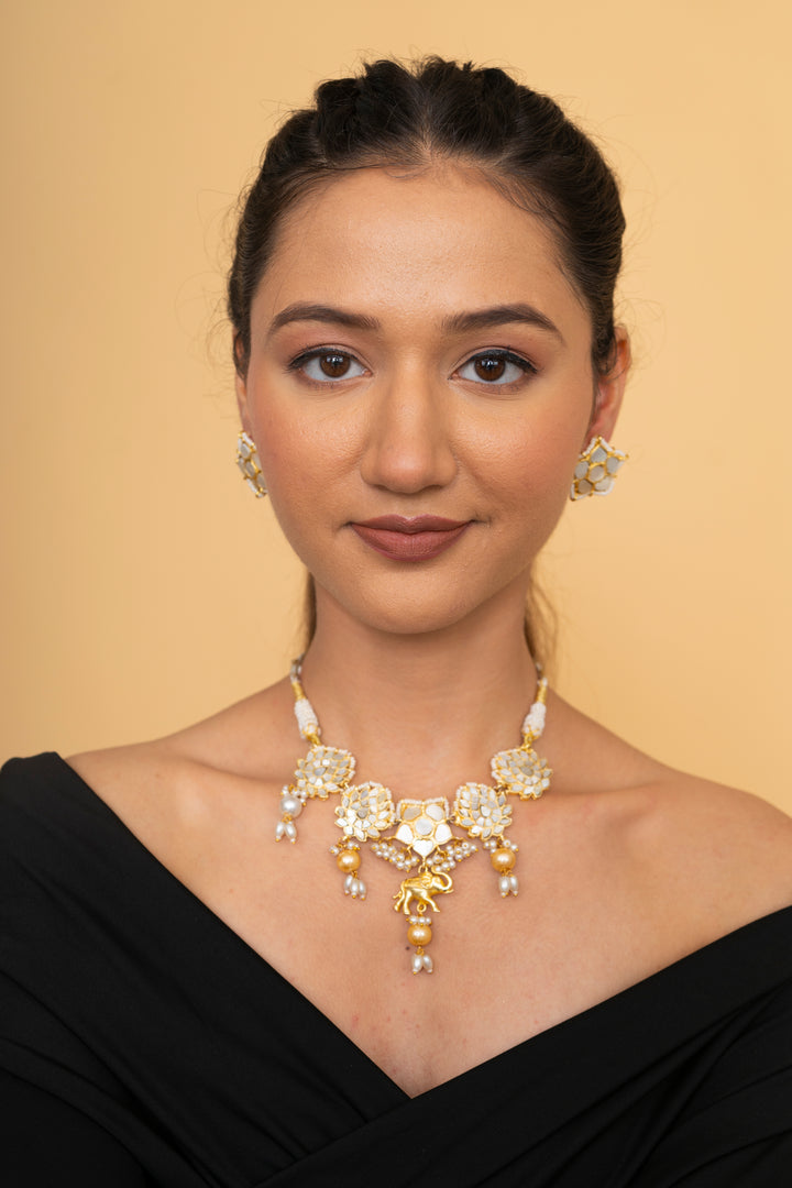 CHAAND NECKLACE SET