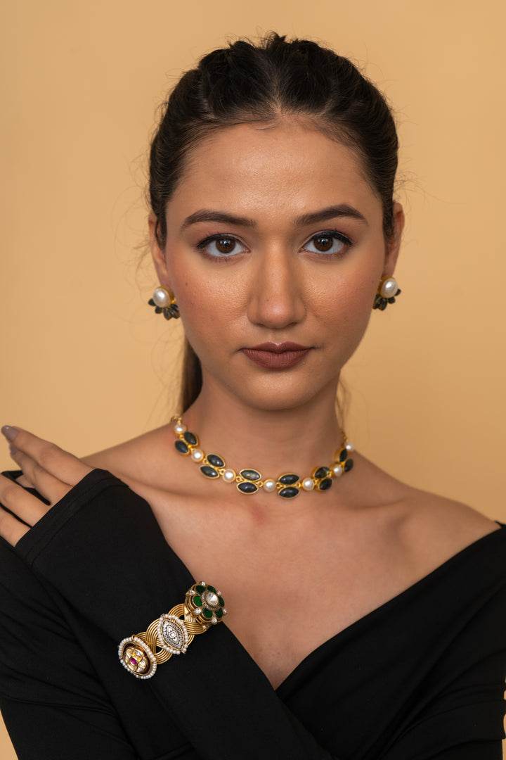 IRIS NECKLACE SET
