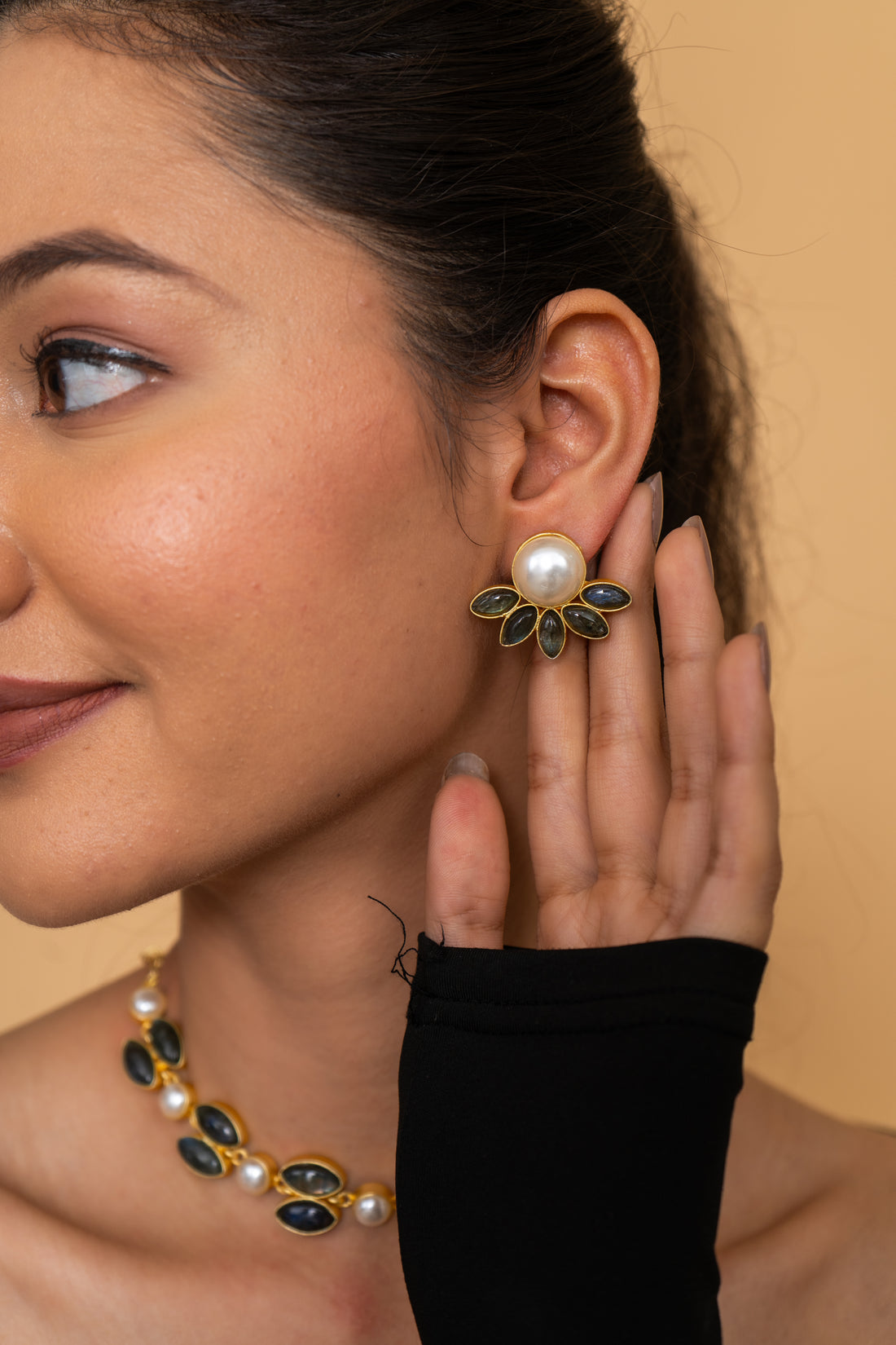 IRIS NECKLACE SET