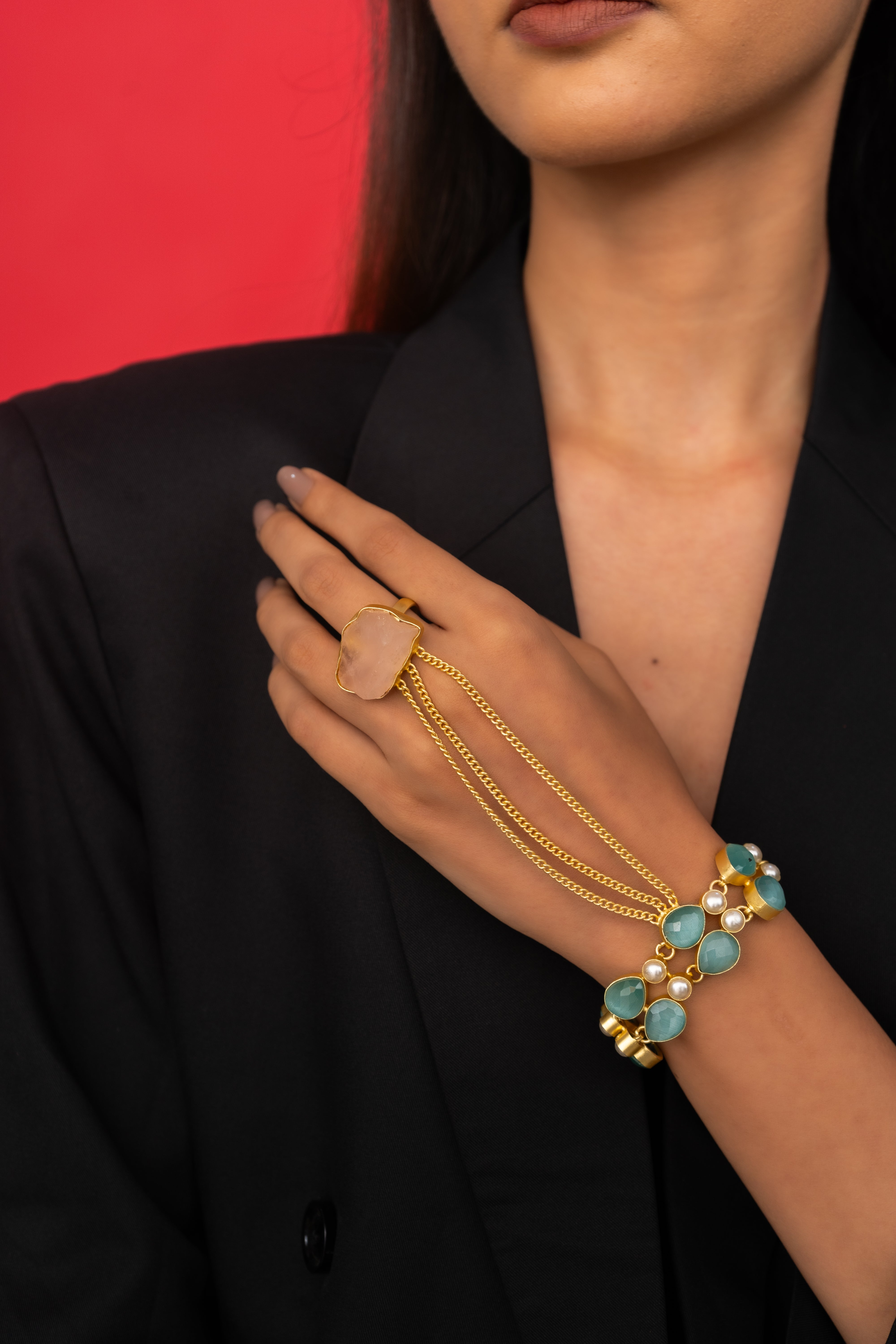 ROSEQUARTZ ROUGH STONE HATHPHOOL