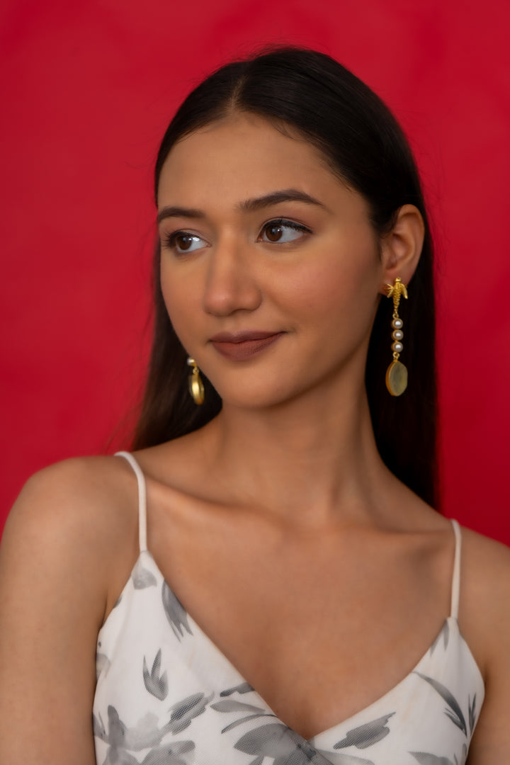 EARRING