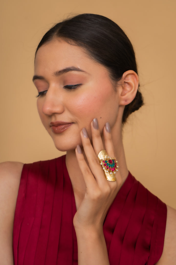 Mayuri ring