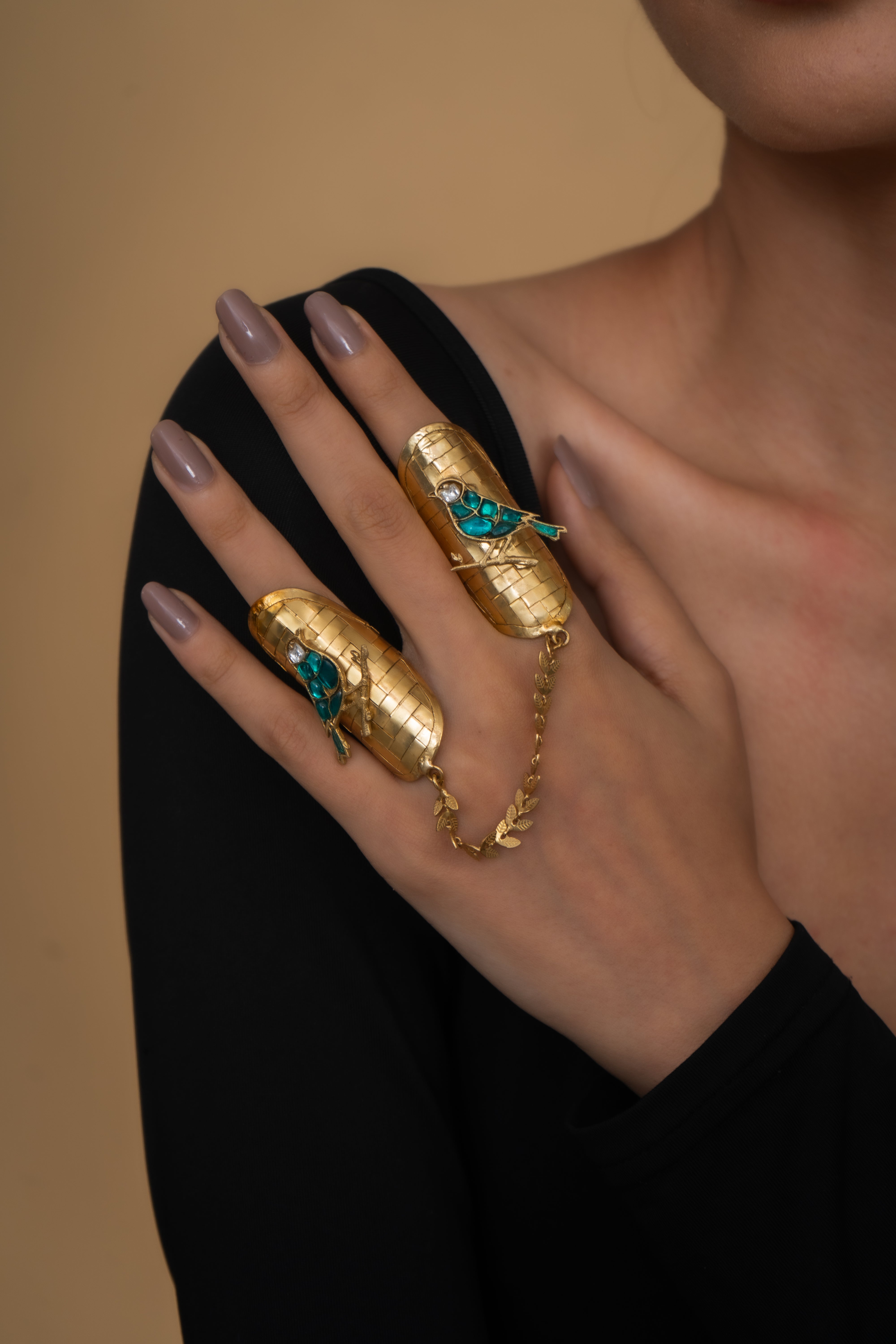 BIRD NEST DOUBLE CHAIN RING