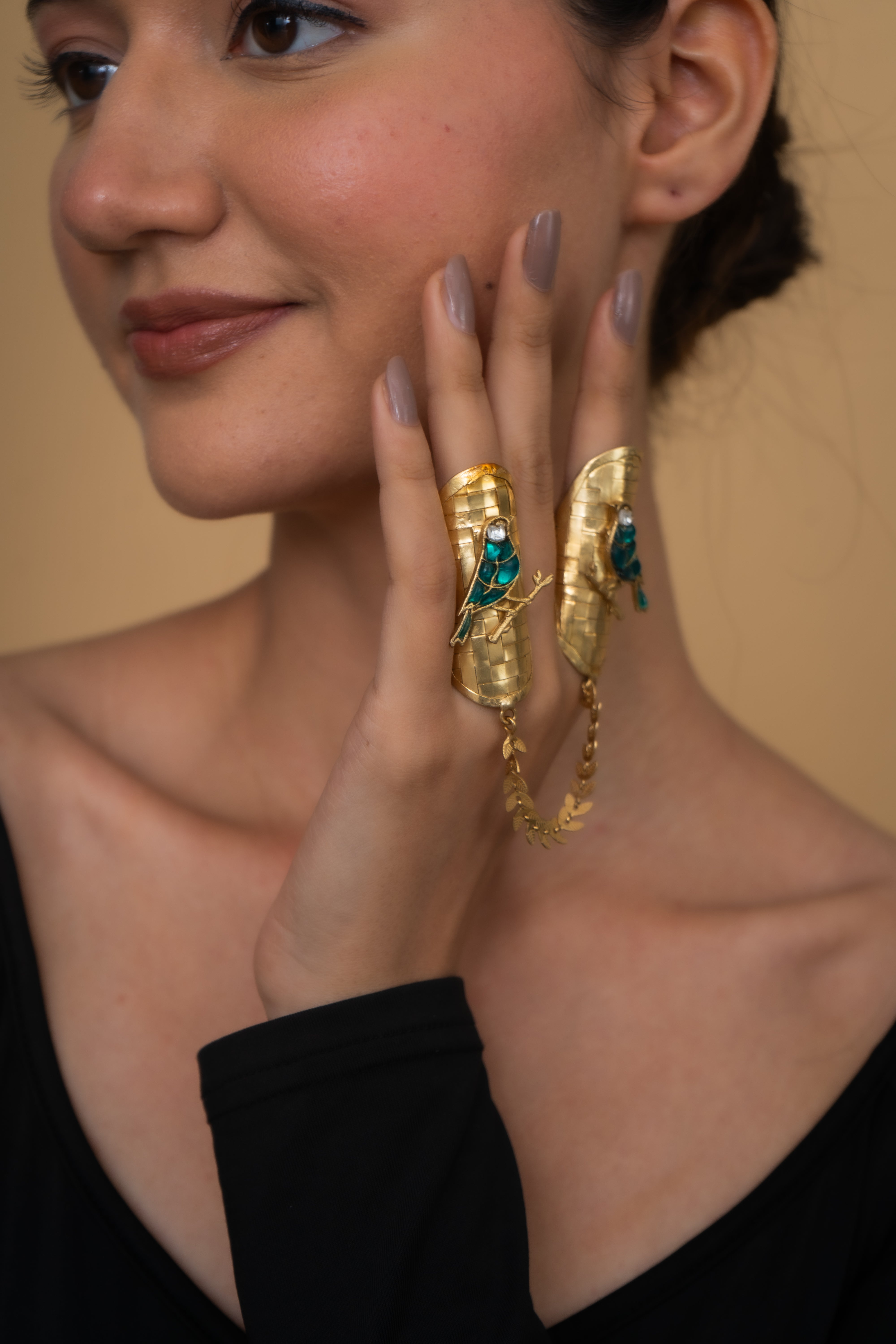 BIRD NEST DOUBLE CHAIN RING