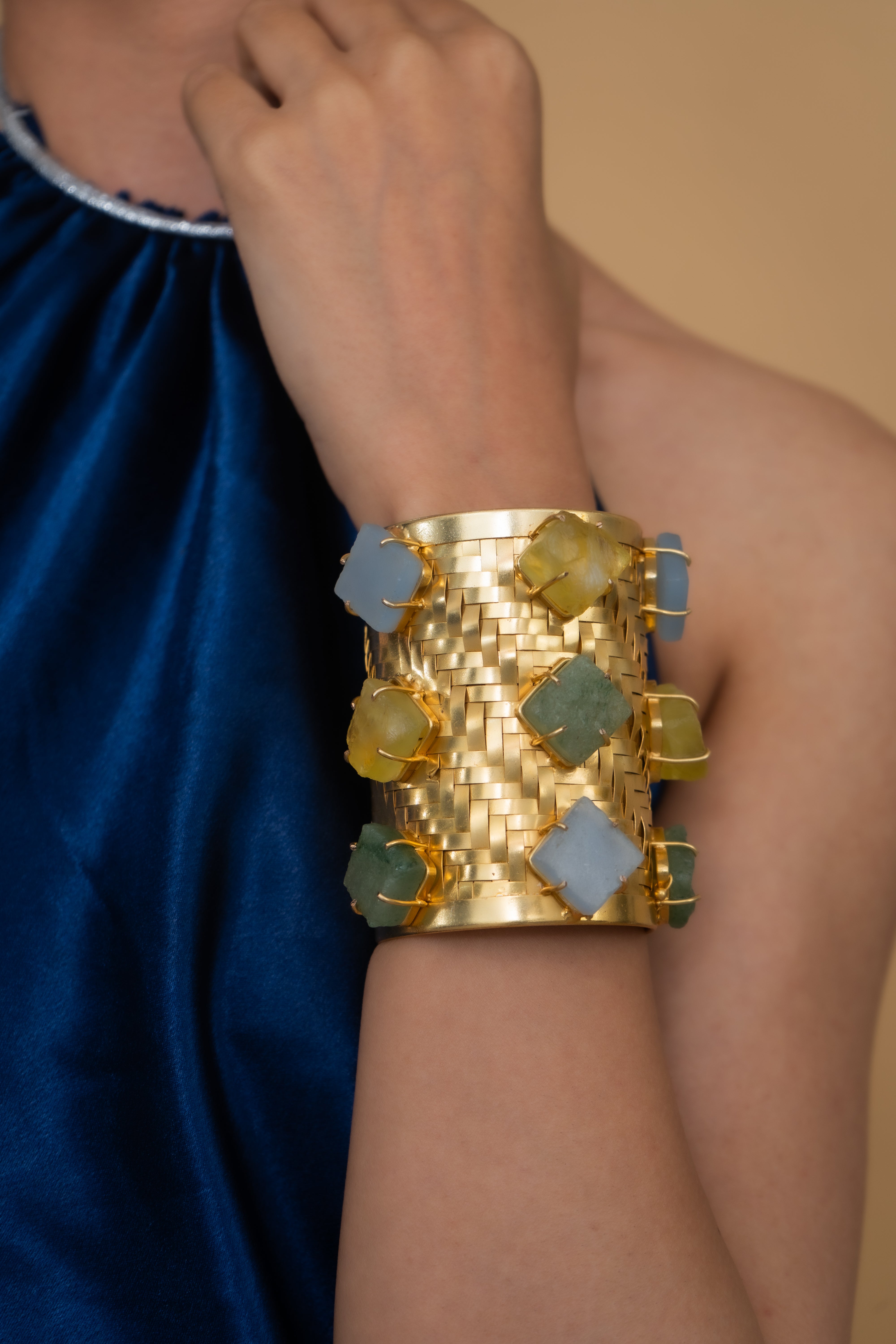 AMAZONITE GOLDDEN CUFF