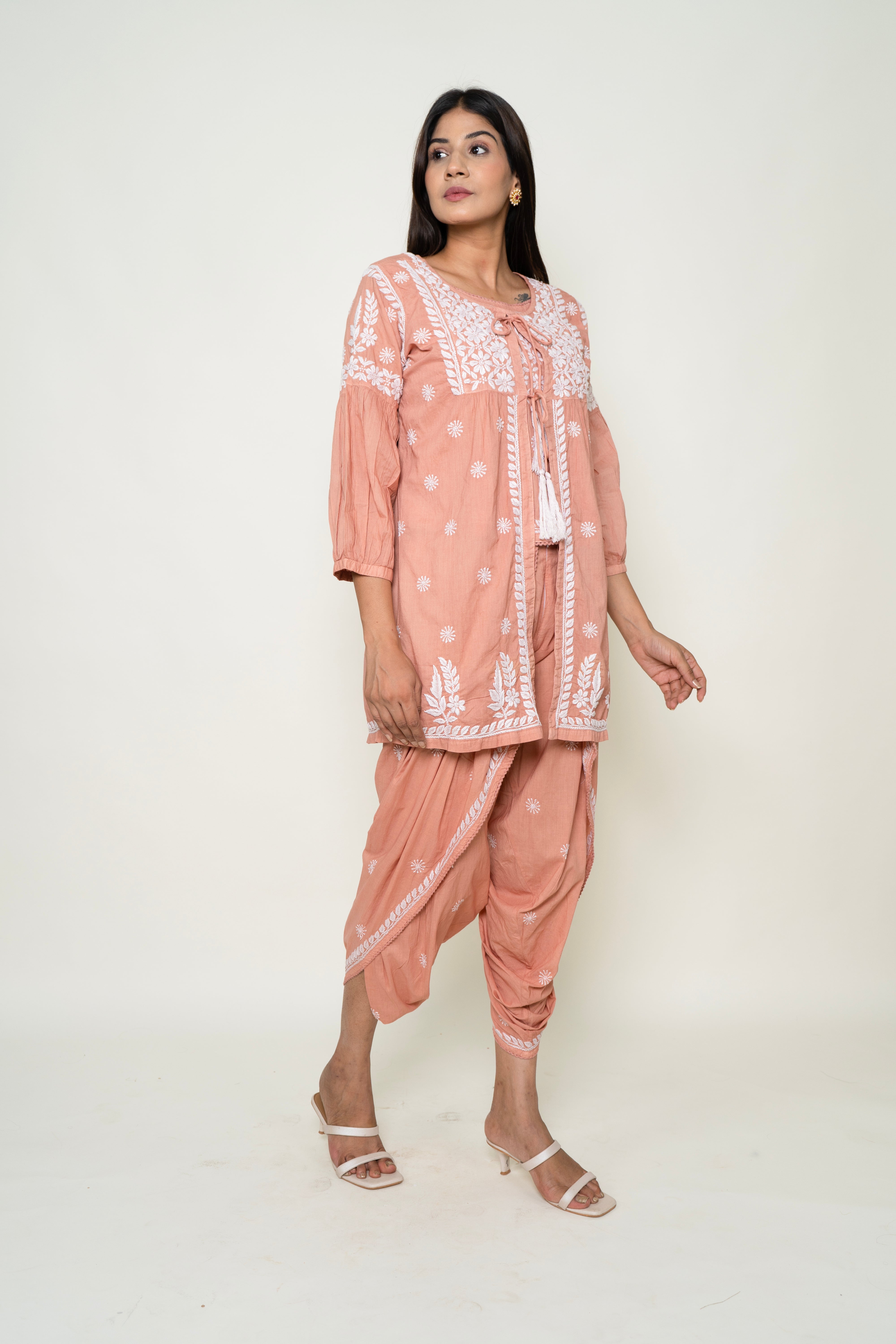 Chikankari dhooti set
